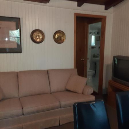 Sunny Birch Cottages Sauble Beach Bagian luar foto
