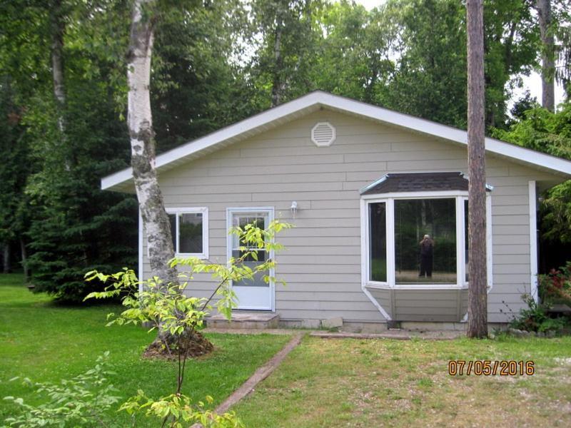 Sunny Birch Cottages Sauble Beach Bagian luar foto
