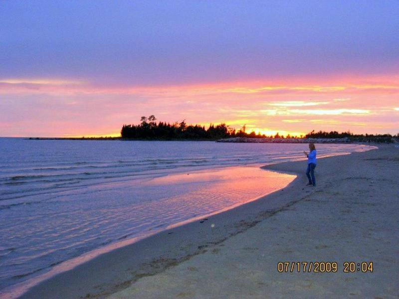 Sunny Birch Cottages Sauble Beach Bagian luar foto